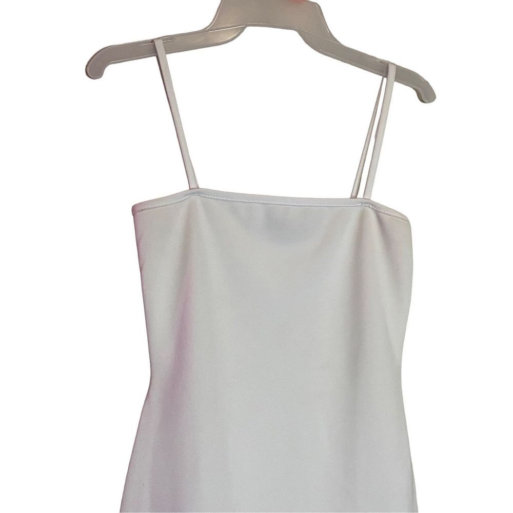 Pretty Little Thing White Bodycon Dress - Picture 5 of 13